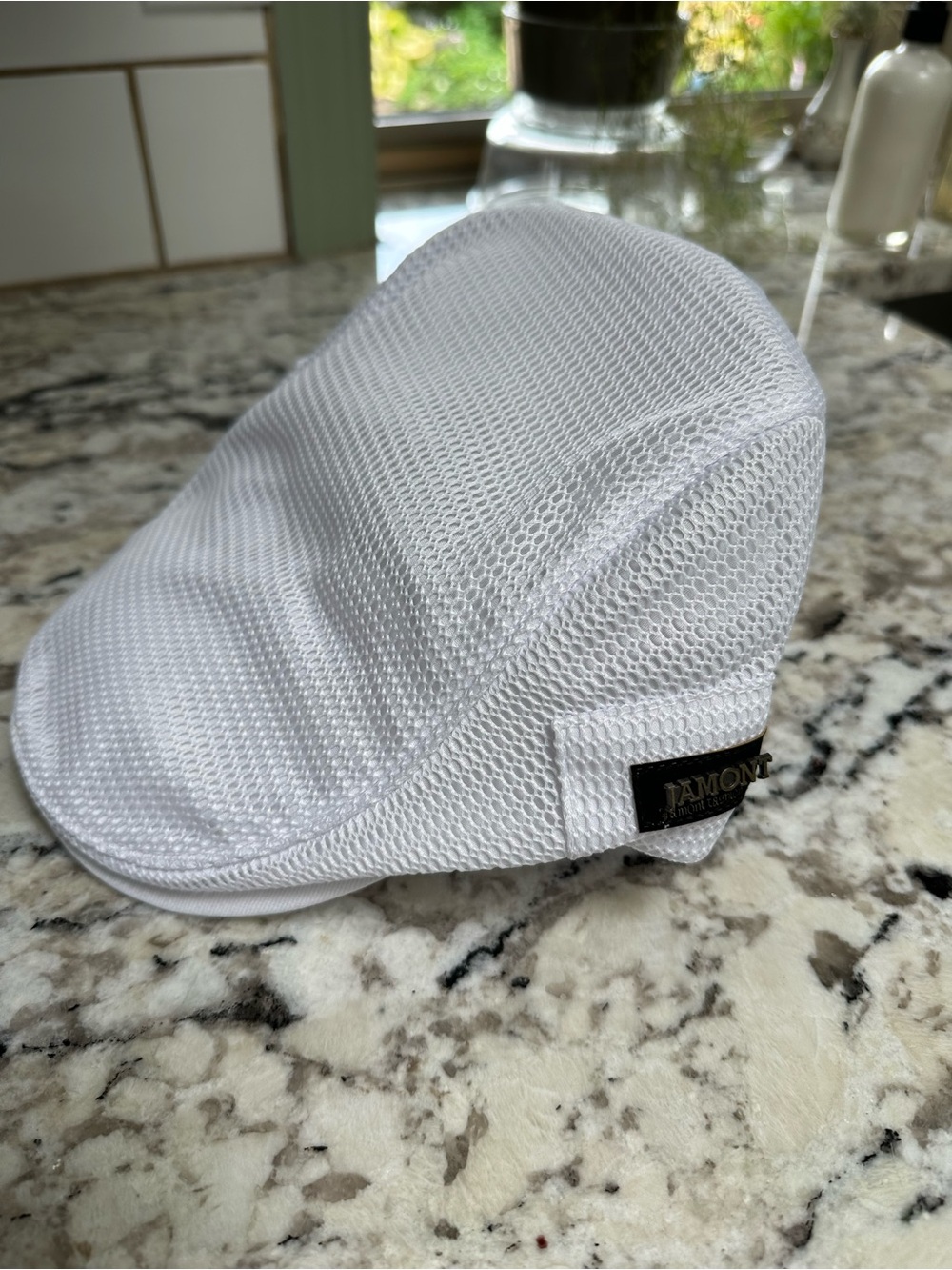 White Mesh Ivy Cap for Men